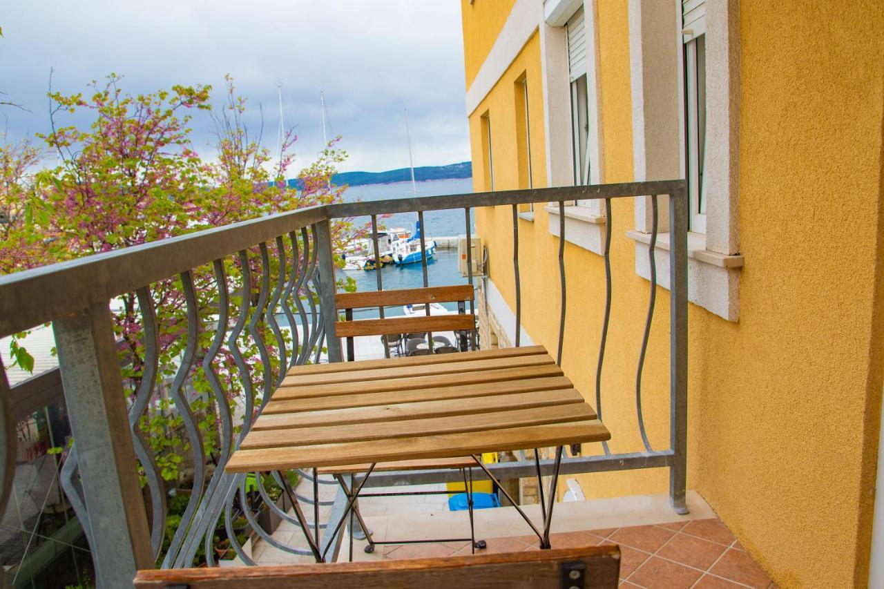 Goya - Selce Apartment Exterior photo