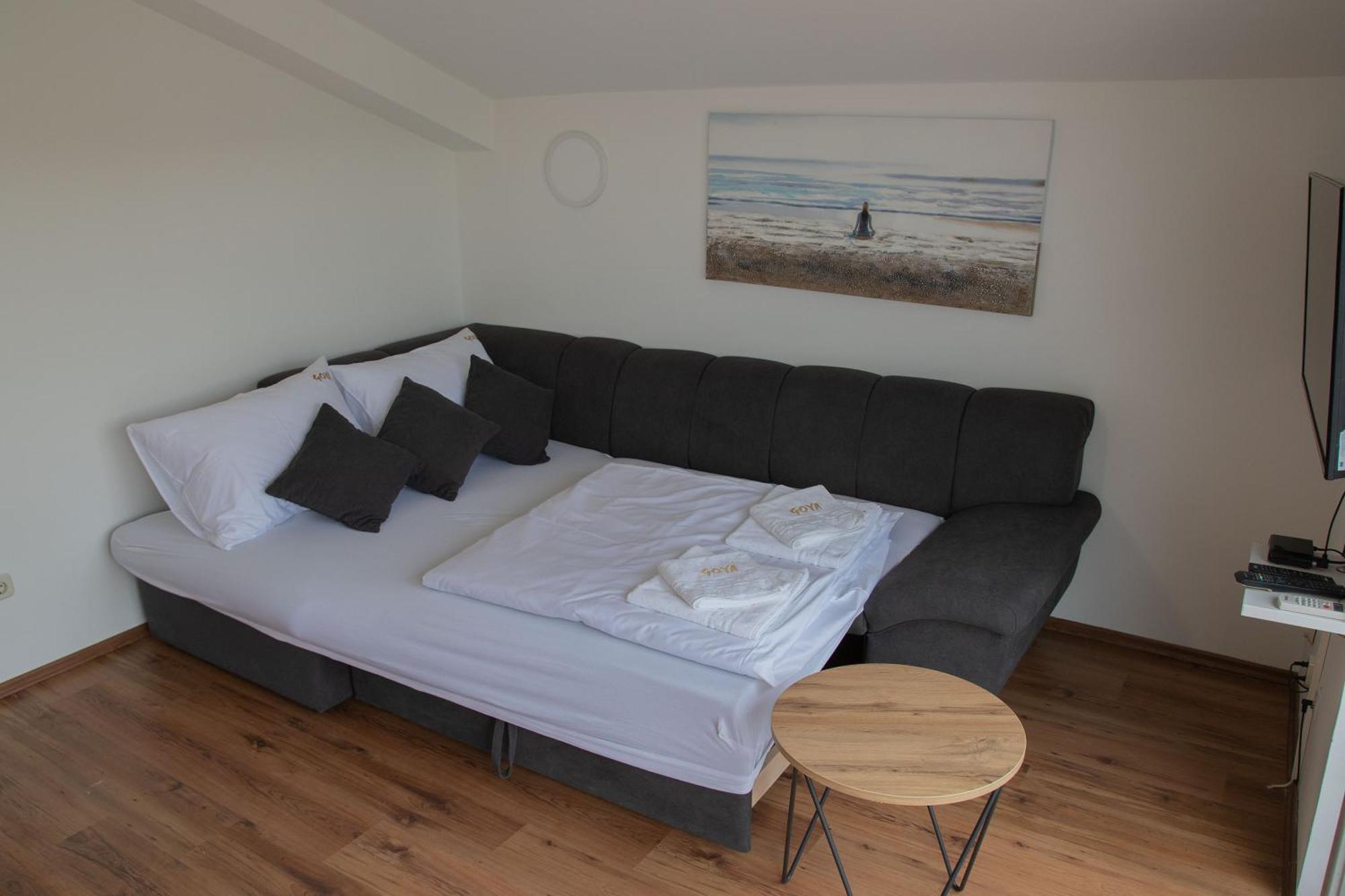 Goya - Selce Apartment Room photo
